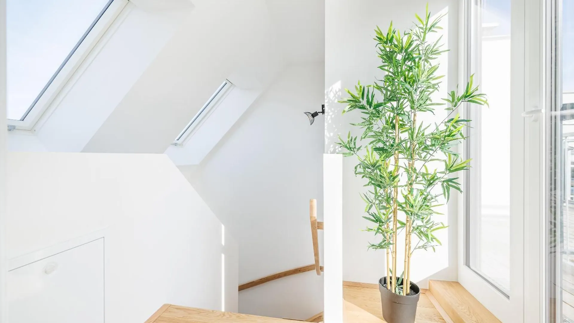 Symphony Apartments 38 - Modern Loft With Terrace And Grill In Central Location Vienna