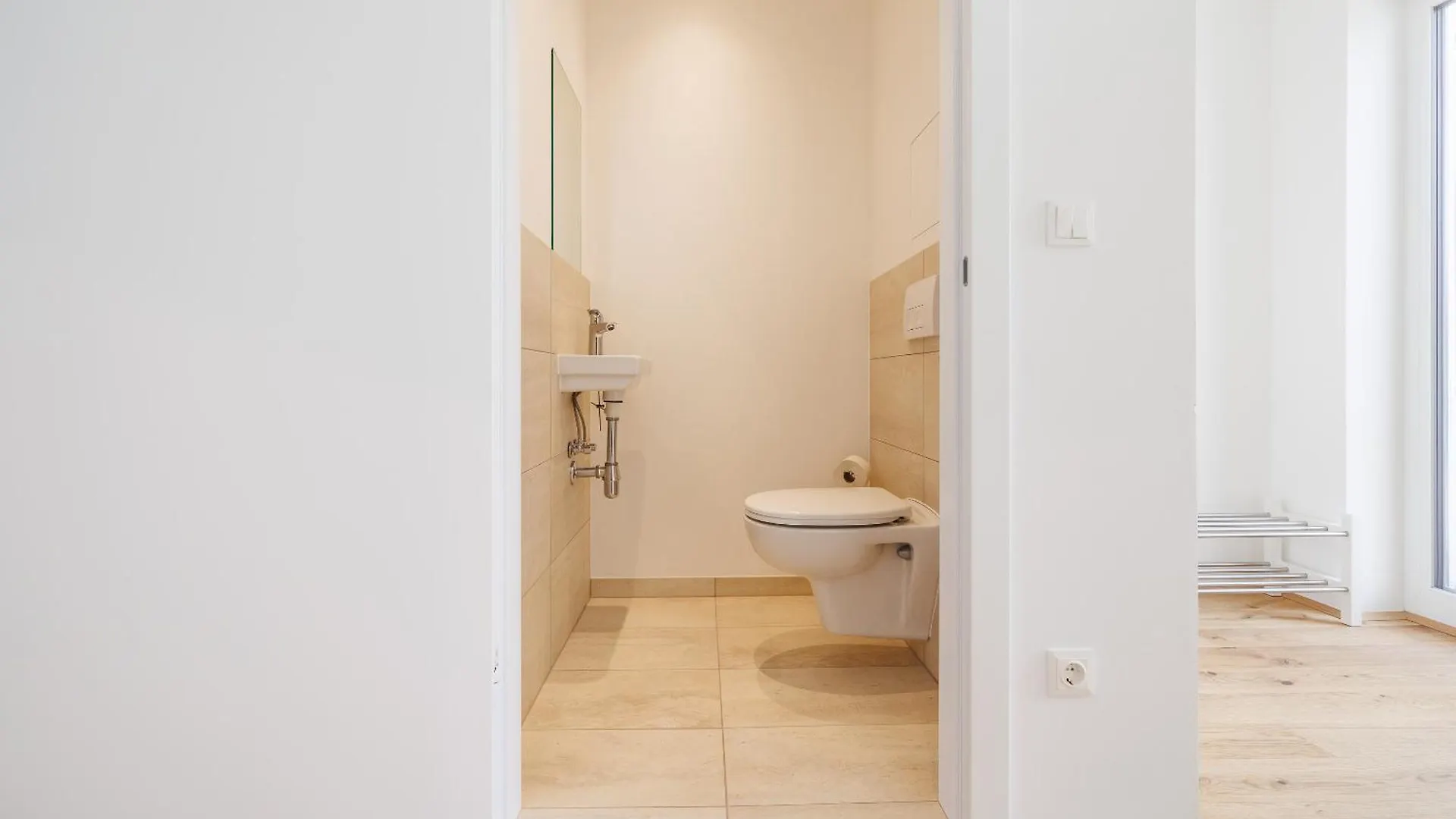 Symphony Apartments 38 - Modern Loft With Terrace And Grill In Central Location Vienna